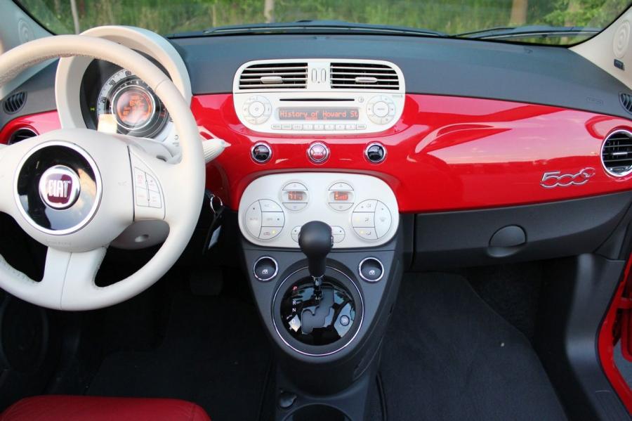  Fiat 500C 2012 года  (фото 76 из 98)